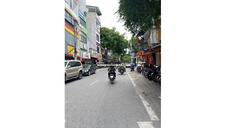7.5 tỷ nhà trung tâm ba đình, diện tích 35m, 6 tầng, 3 ngủ, sổ chính chủ